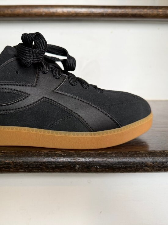 Under Armour Other - Men's Under Armour Icon Indoor training shoes - size 9 NWOT